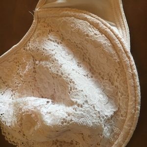 Blush colored lace wire bra